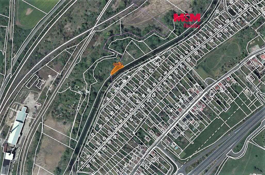 Prodej louky 445 m², Obrnice – fotka 1 z 3