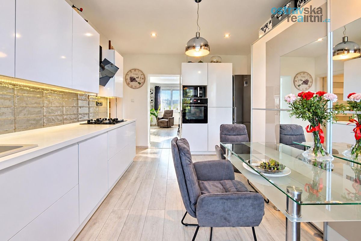 Prodej bytu 1+1 48 m² – fotografie 2