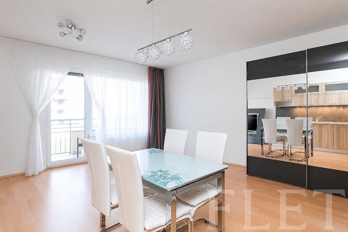 Pronájem bytu 1+kk 39 m²