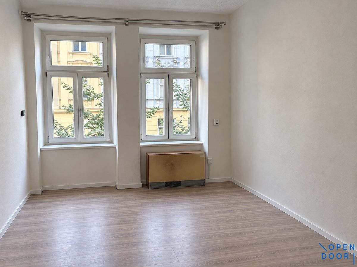 Pronájem bytu 1+1 34 m² – fotografie 3