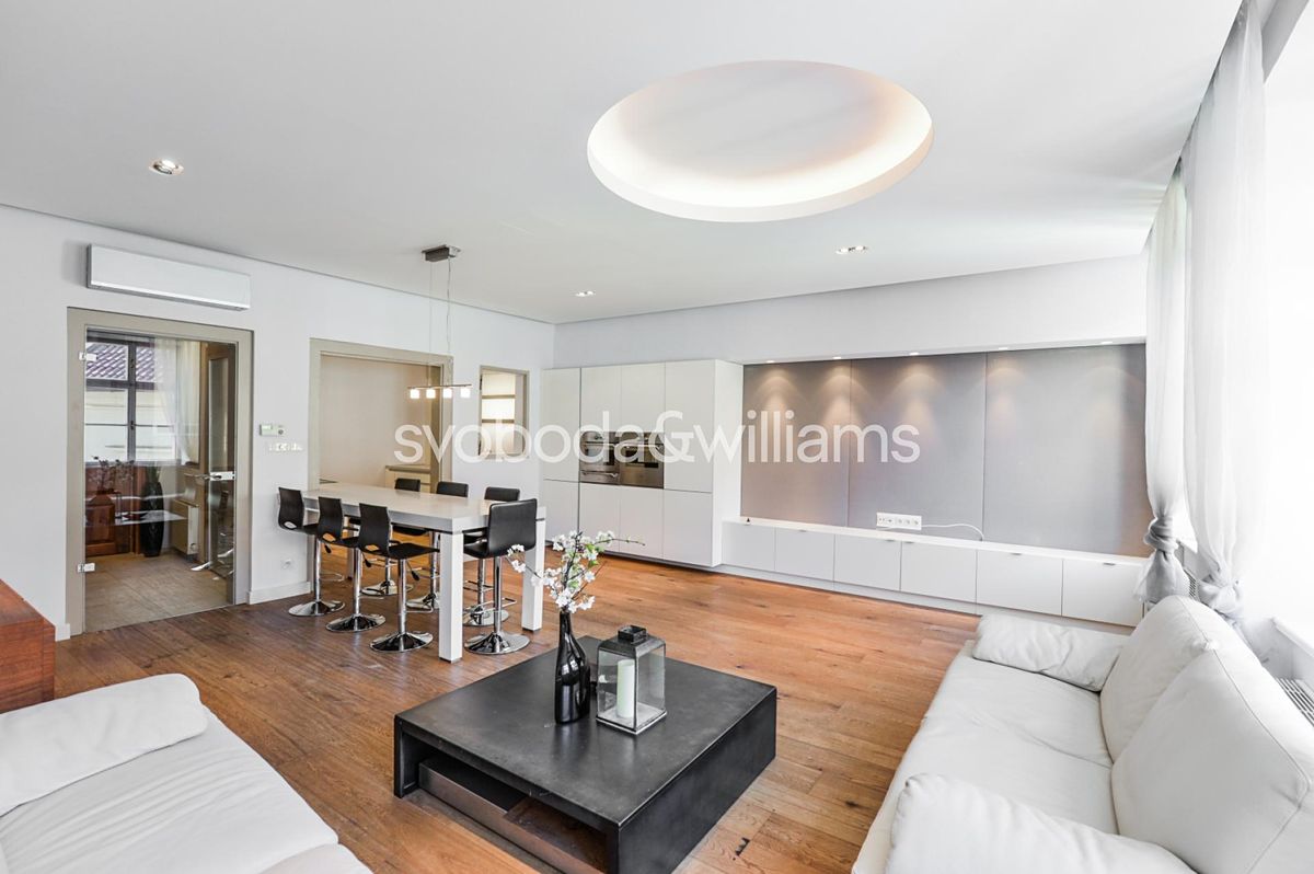 Pronájem bytu 3+kk 118 m²