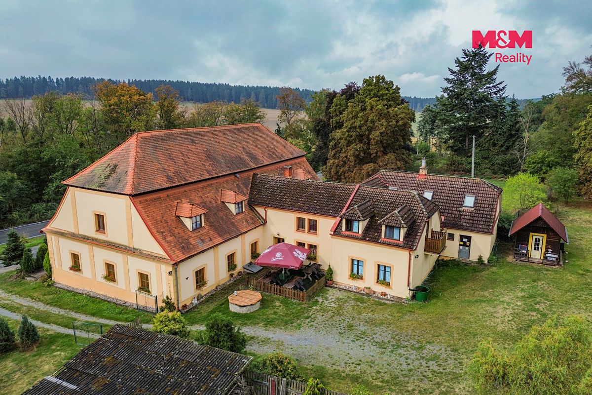 Prodej chalupy 689 m², pozemek 17957 m² – fotografie 3