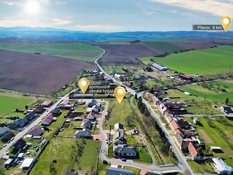 Prodej pozemku, 1 376 m² (3 z 7)