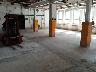 Pronájem skladového prostoru 193 m²