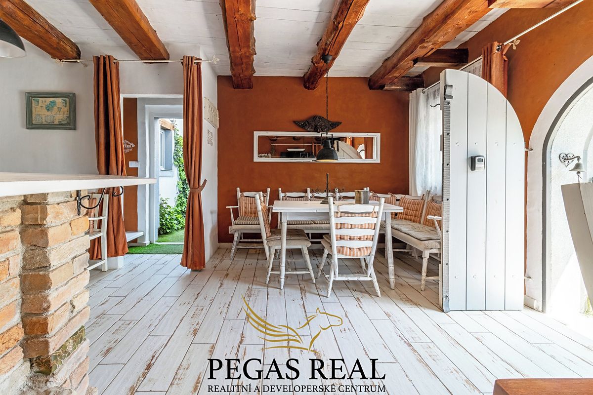 Prodej rodinného domu 146 m², pozemek 293 m² – fotografie 3