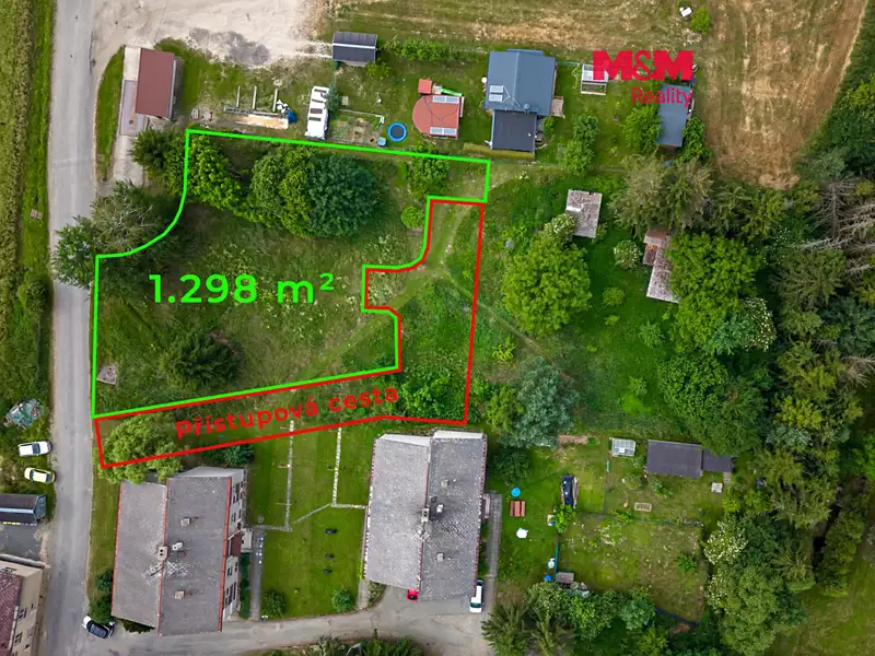 Prodej stavebního pozemku 1298 m², Hrabišín – náhled fotky 1