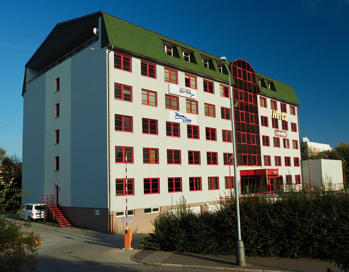 Pronájem kanceláře 65 m²