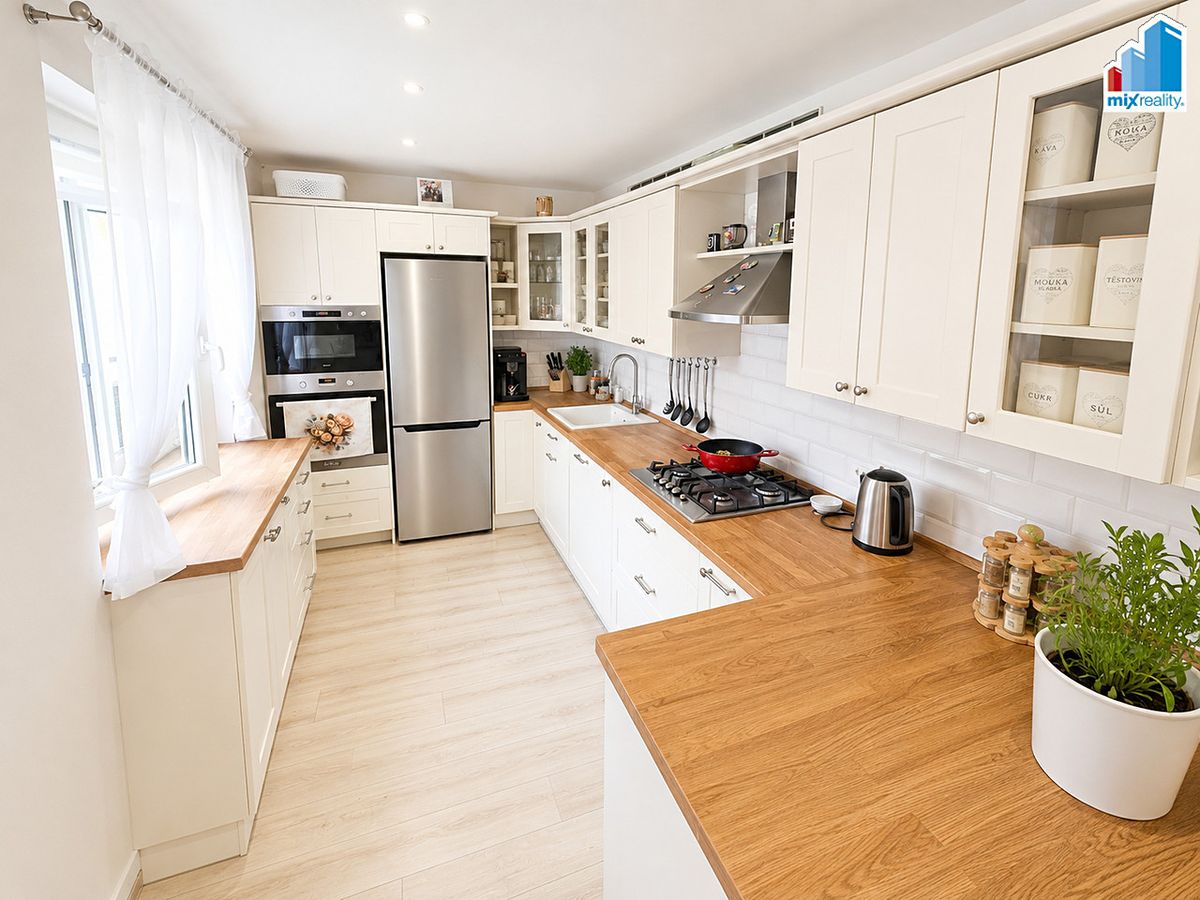 Prodej bytu 3+kk 84 m²