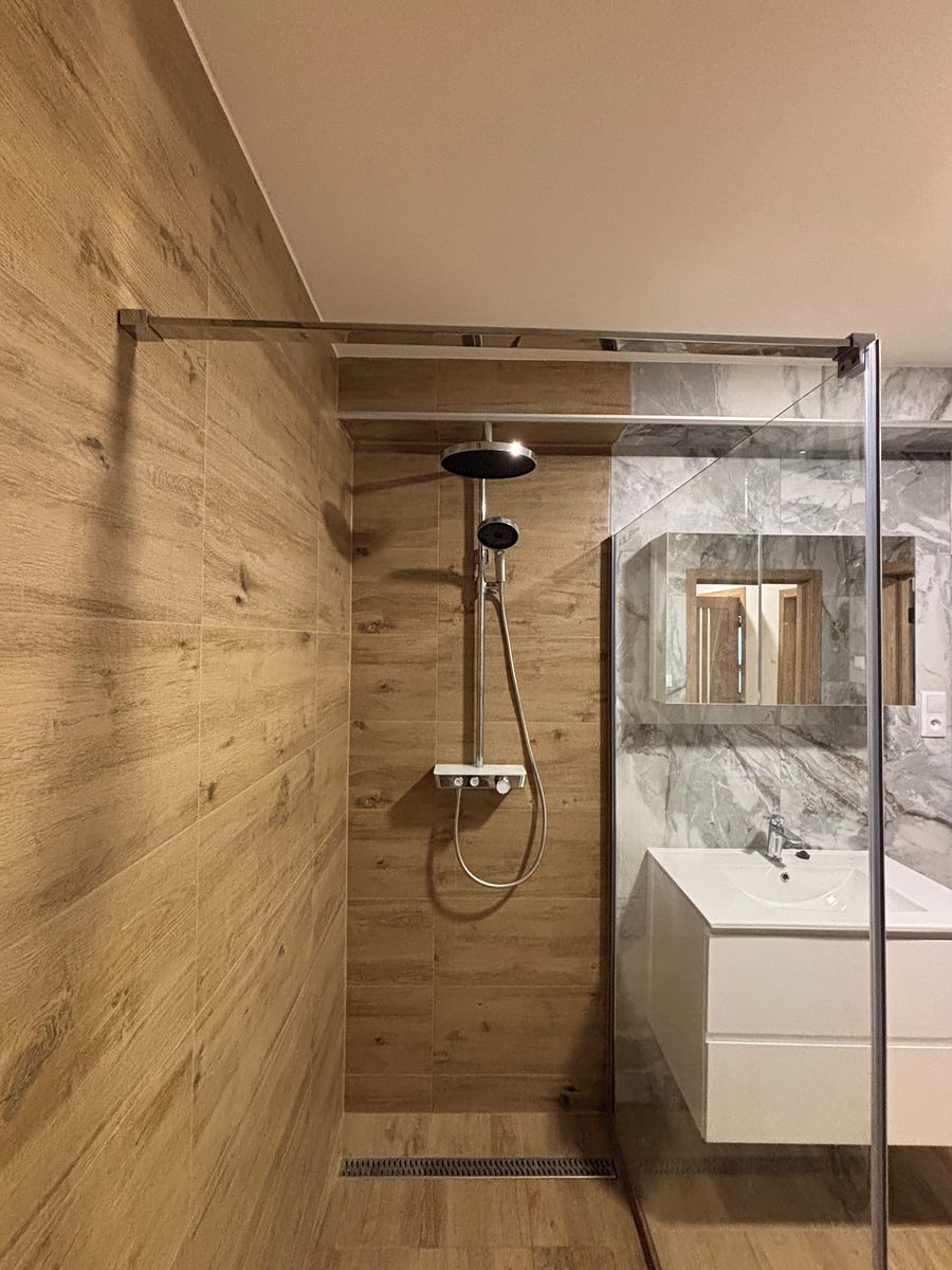 Pronájem bytu 4+kk 170 m² – fotografie 2