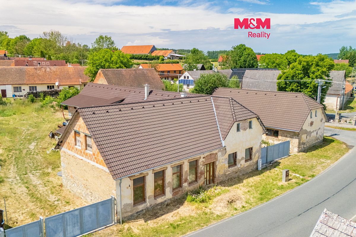 Prodej rodinného domu 95 m², pozemek 2979 m²