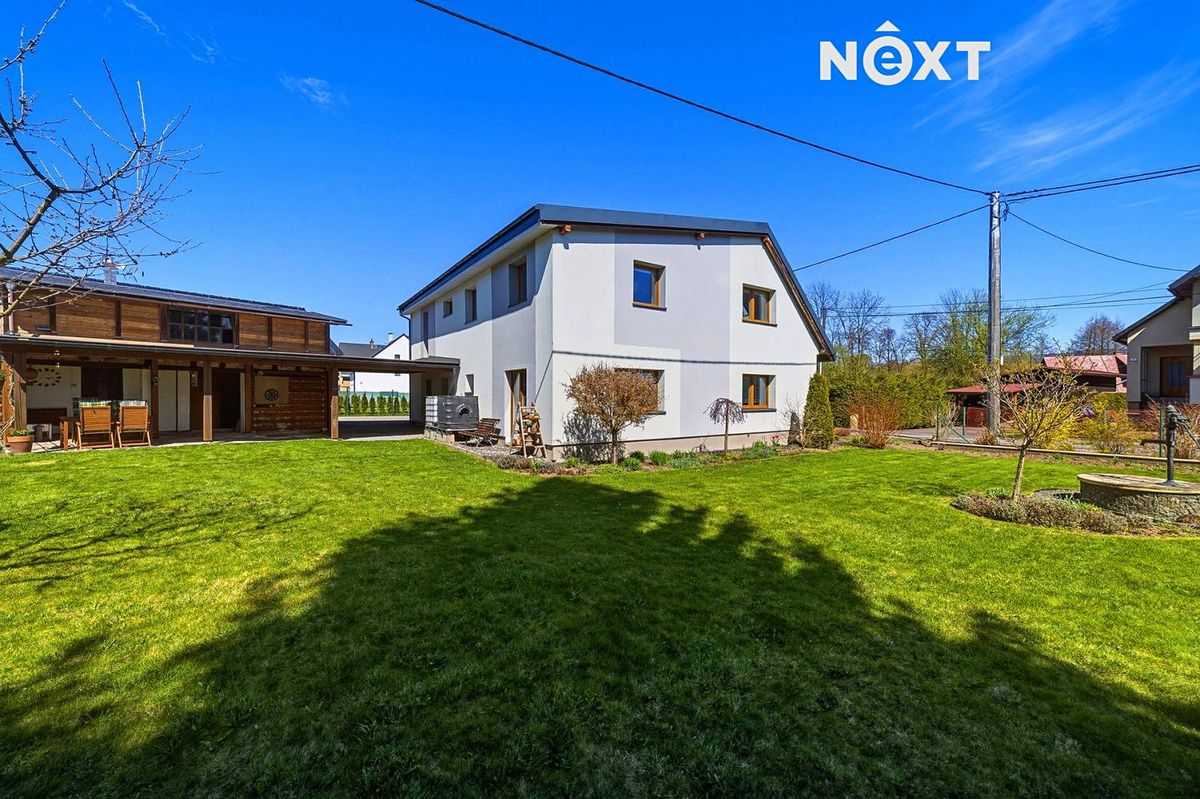 Prodej rodinného domu 227 m², pozemek 805 m²