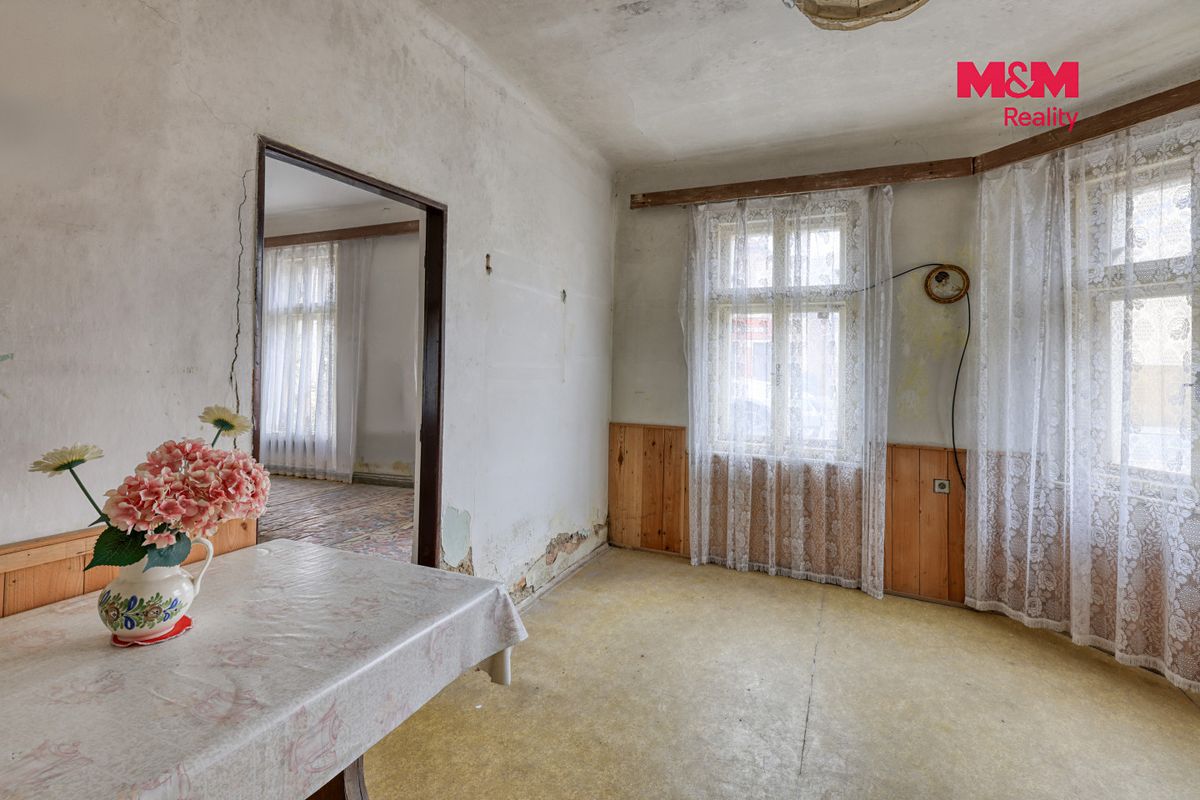 Prodej rodinného domu 70 m², pozemek 340 m² – fotografie 4