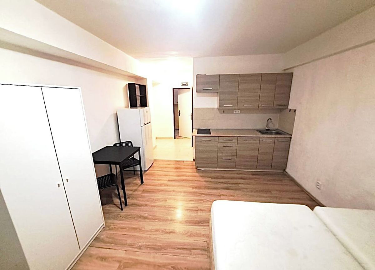 Pronájem bytu 1+kk 27 m² – fotografie 5