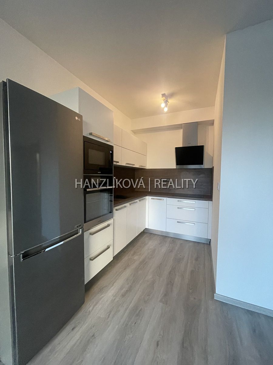 Pronájem bytu 2+kk 57 m²