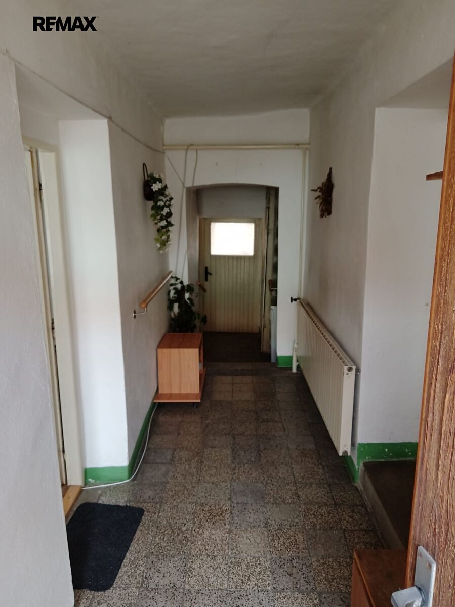 Prodej rodinného domu 175 m², pozemek 340 m² – fotografie 4