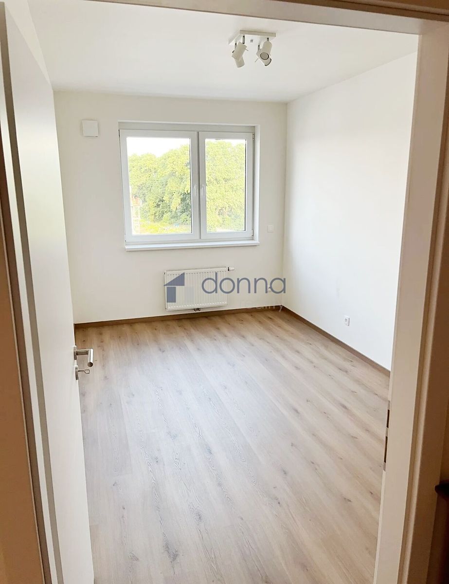 Pronájem bytu 2+kk 52 m² – fotografie 4