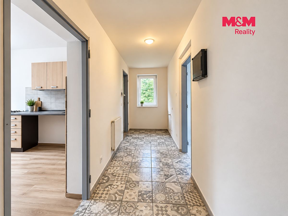 Pronájem rodinného domu 67 m², pozemek 192 m² – fotografie 3