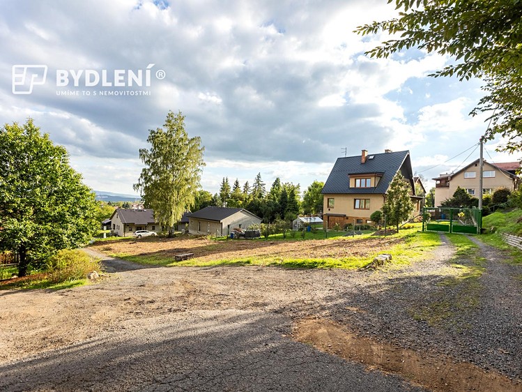 Grundstück zum Kauf, 728 m² (2 von 18)
