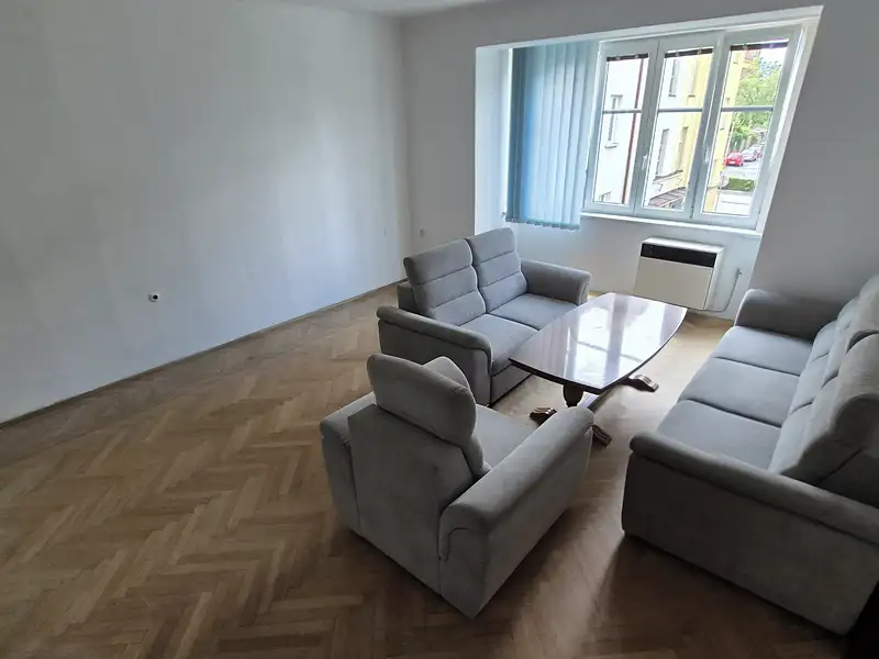 Prodej bytu 3+1 120 m², Opava – náhled fotky 2