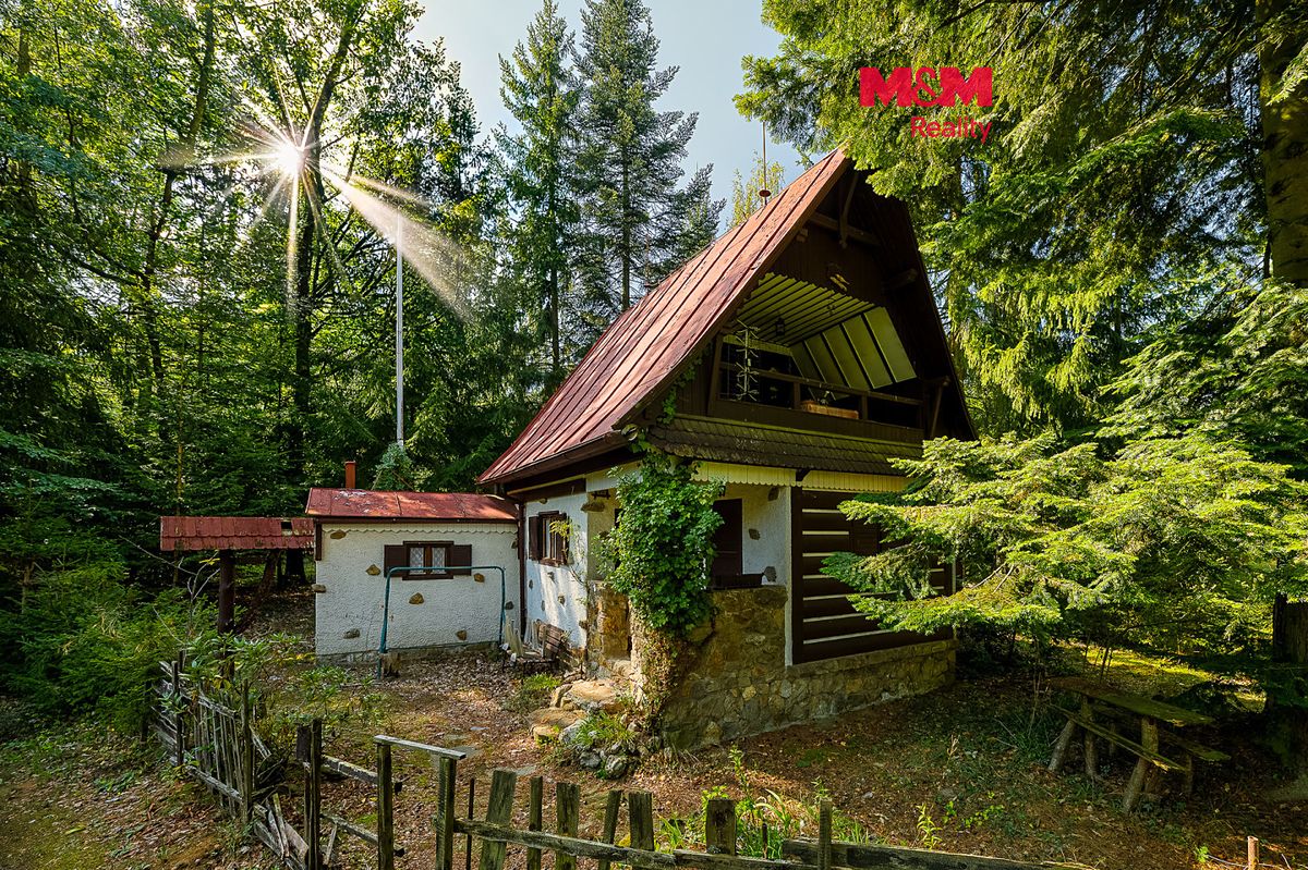 Prodej chaty 33 m², pozemek 579 m²