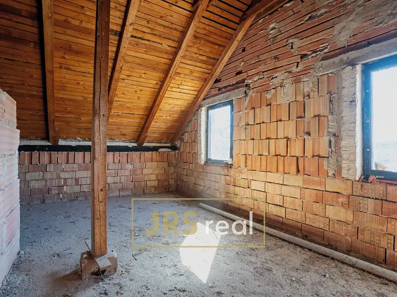 Prodej rodinného domu 490 m², pozemek 1938 m², Dolní Dunajovice – náhled fotky 3