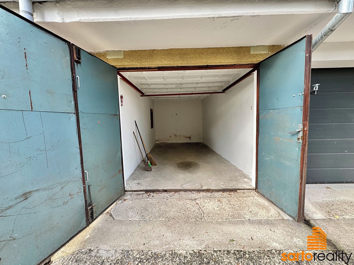 Pronájem garáže 16 m² – fotografie 3