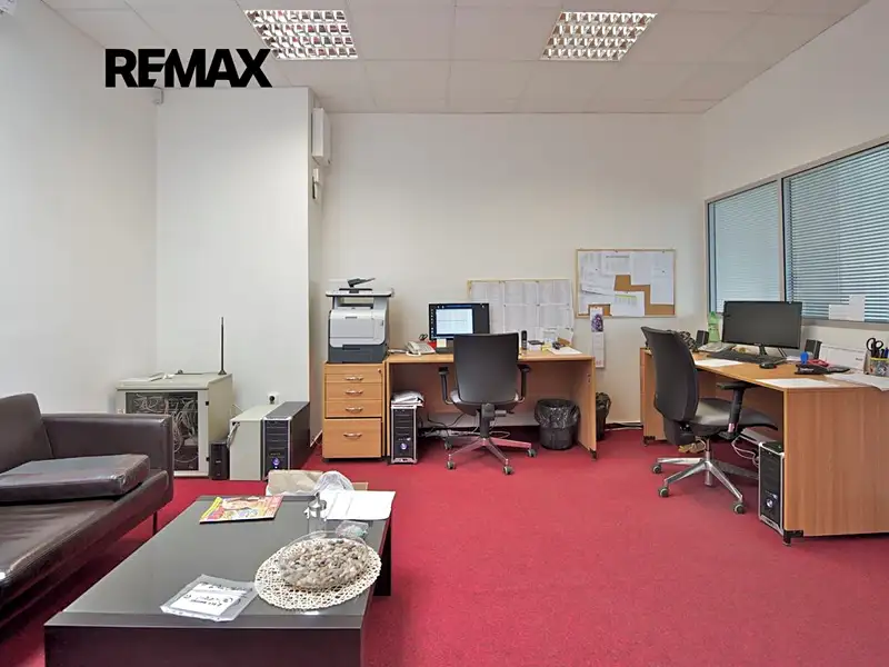 Pronájem skladového prostoru 1395 m², Praha – náhled fotky 3