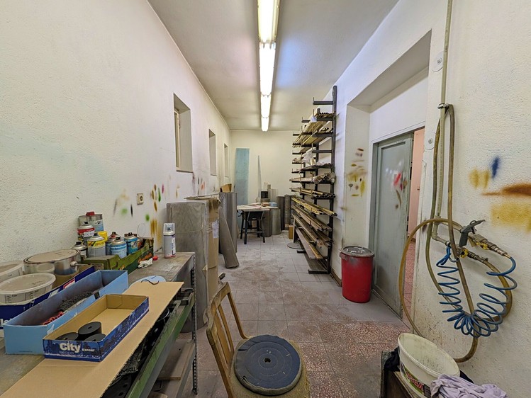 Prodej komerčního prostoru, 950 m² (12 z 21)