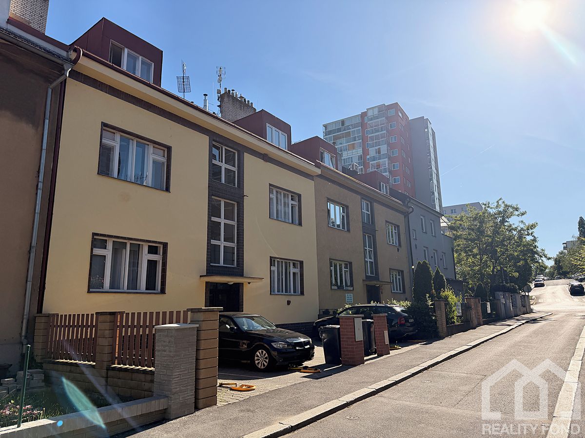 Prodej bytu 1+kk 31 m² – fotografie 2