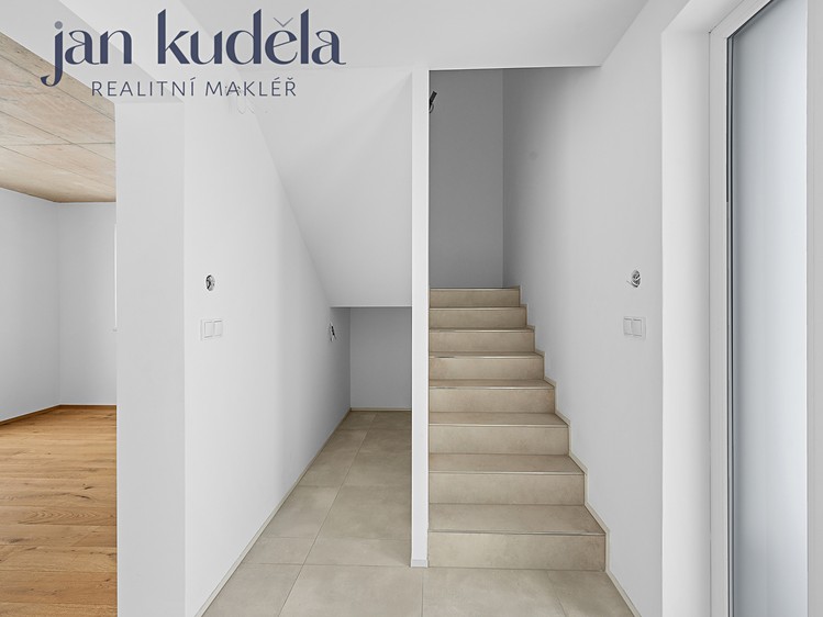 Prodej domu, 87 m² (9 z 13)