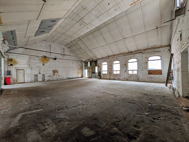 Комерційне приміщення в оренду, 1 373 м² (5 з 11)