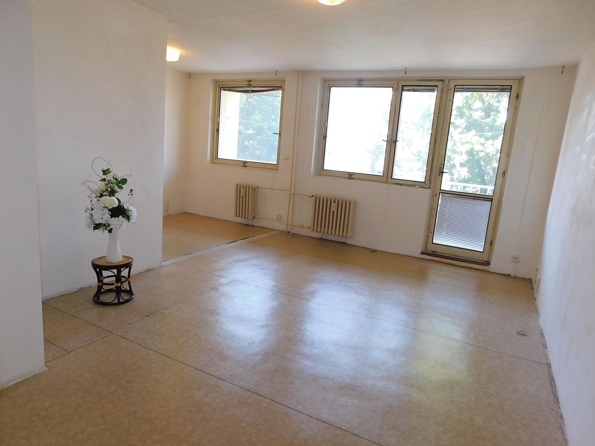 Pronájem bytu 2+kk 60 m² – fotografie 3