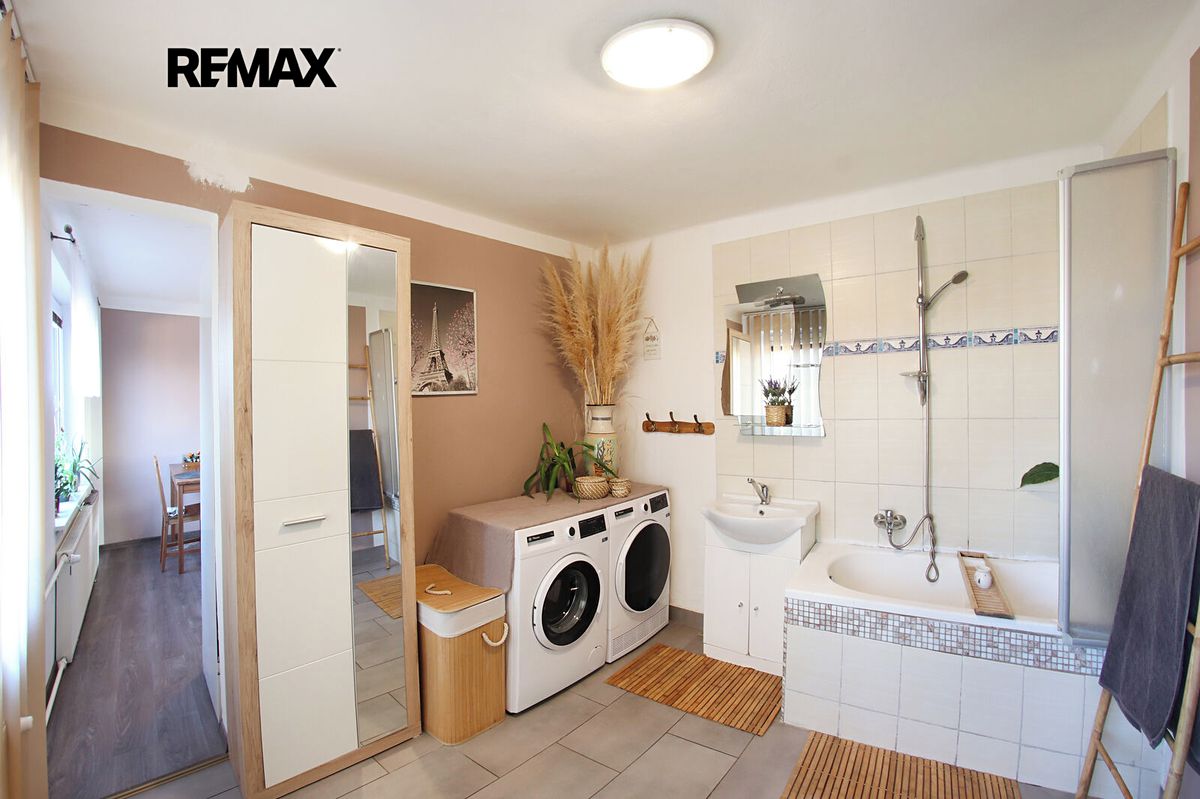 Prodej rodinného domu 140 m², pozemek 2611 m² – fotografie 5