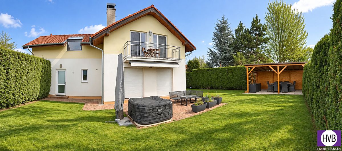 Pronájem rodinného domu 190 m², pozemek 500 m²