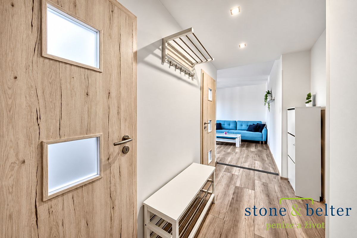 Pronájem bytu 2+kk 53 m² – fotografie 4