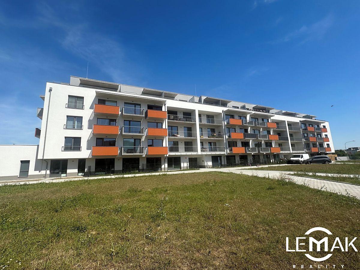 Pronájem bytu 1+kk 29 m²