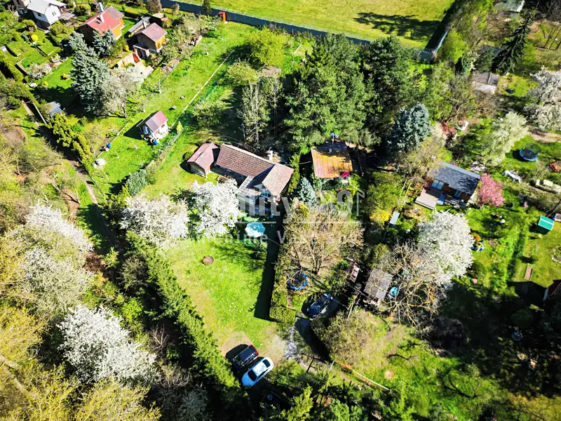 Prodej stavebního pozemku 3305 m², Hostivice – náhled fotky 2