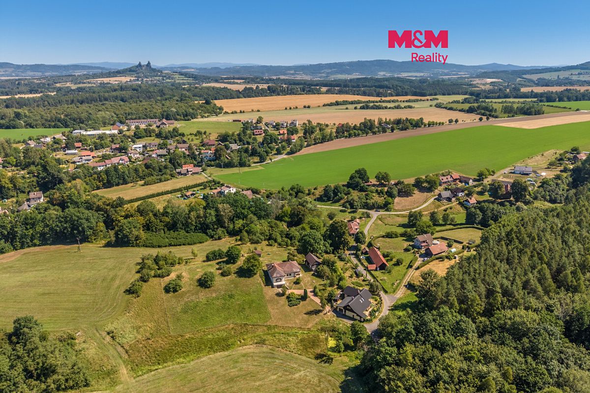 Prodej stavebního pozemku 1276 m²
