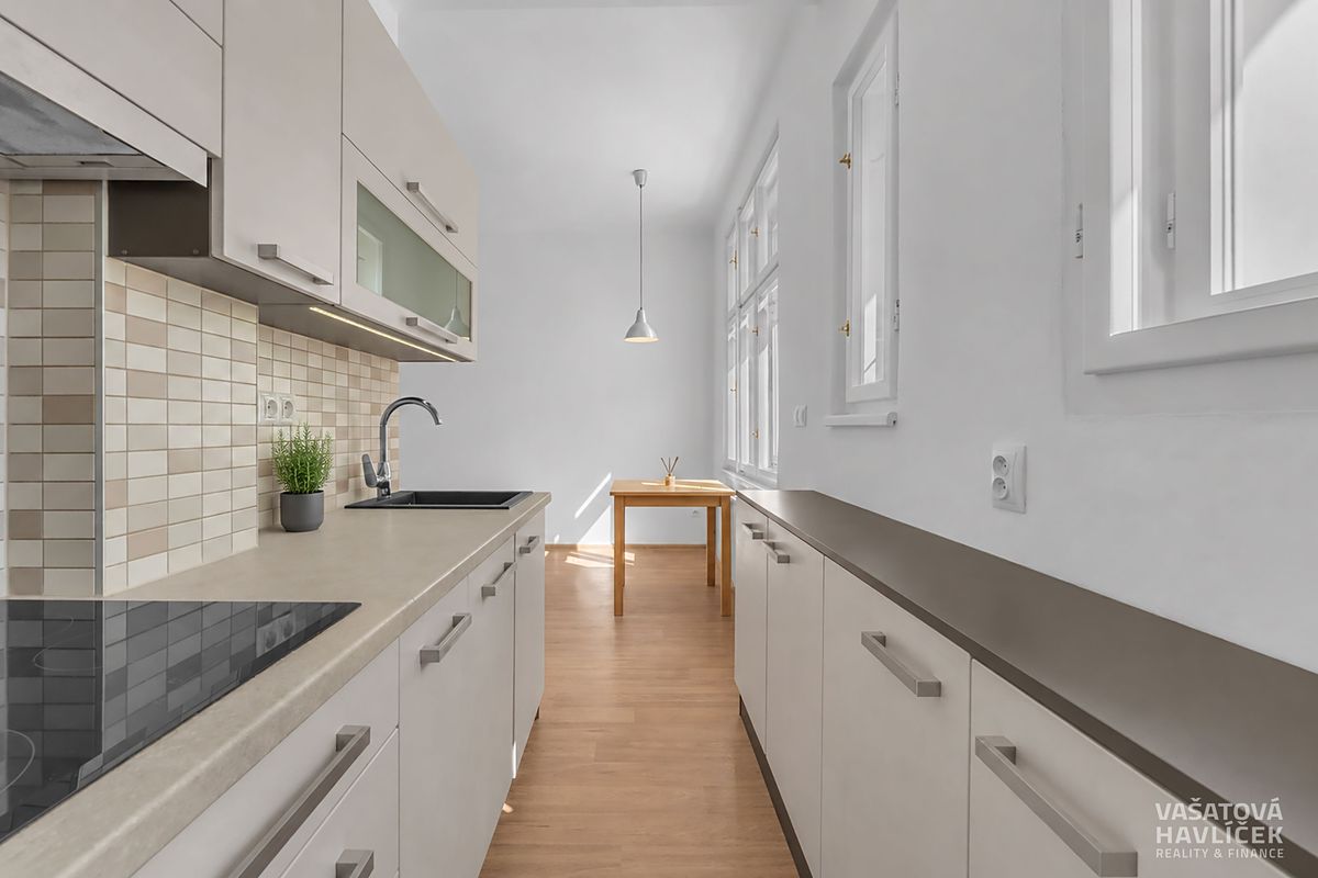 Pronájem bytu 2+kk 49 m² – fotografie 2