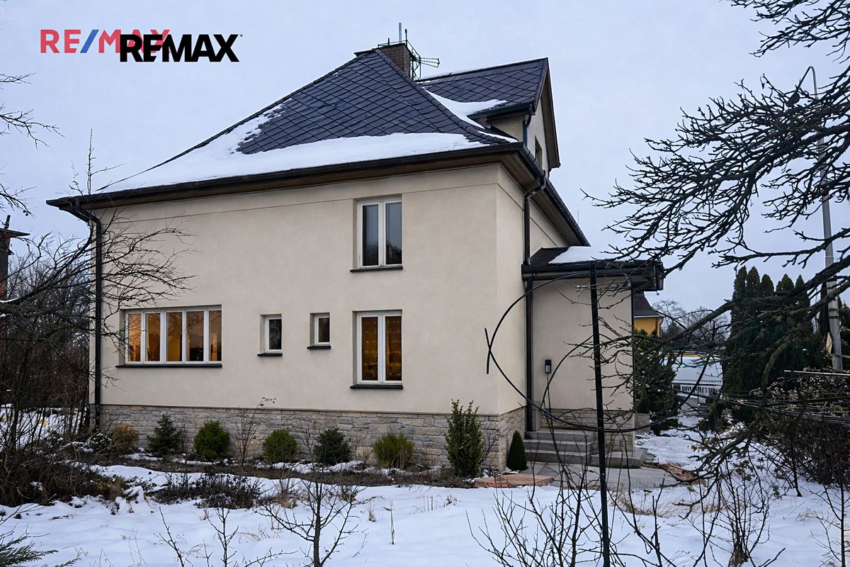 Prodej obchodního prostoru 175 m² – fotografie 3