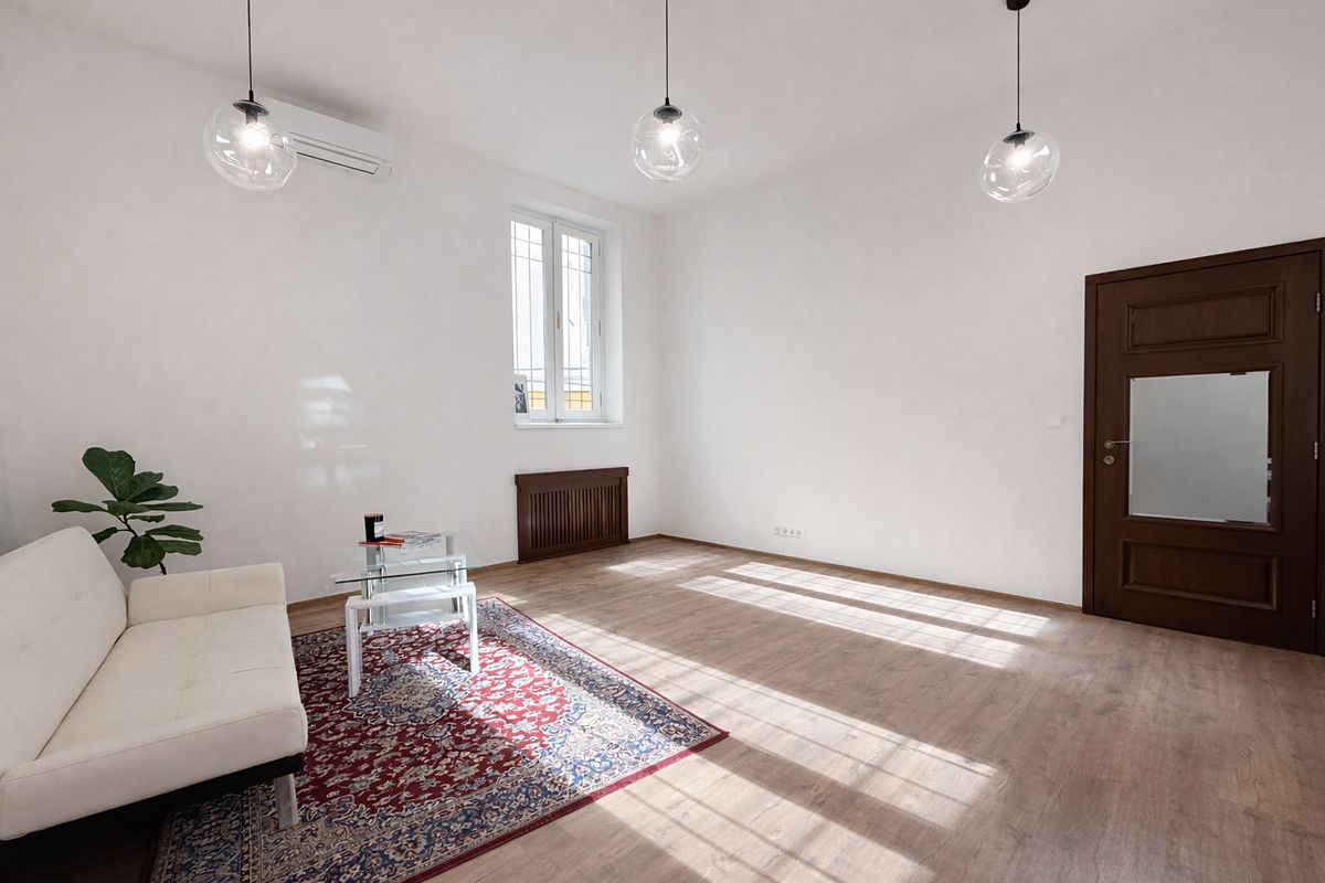 Pronájem bytu 2+1 82 m² – fotografie 2