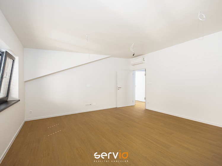 Будинок на продаж, 177 м² (15 з 27)