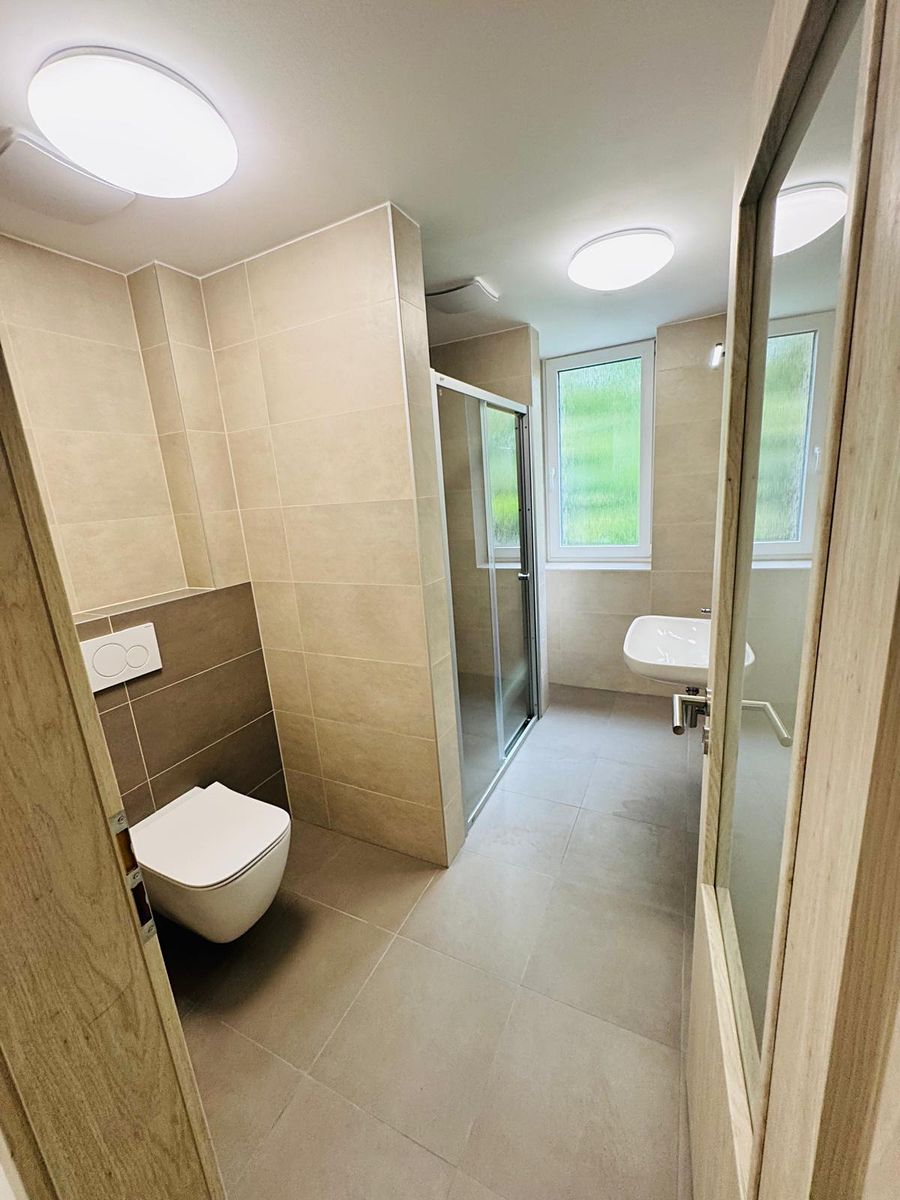 Pronájem bytu 2+kk 55 m² – fotografie 3