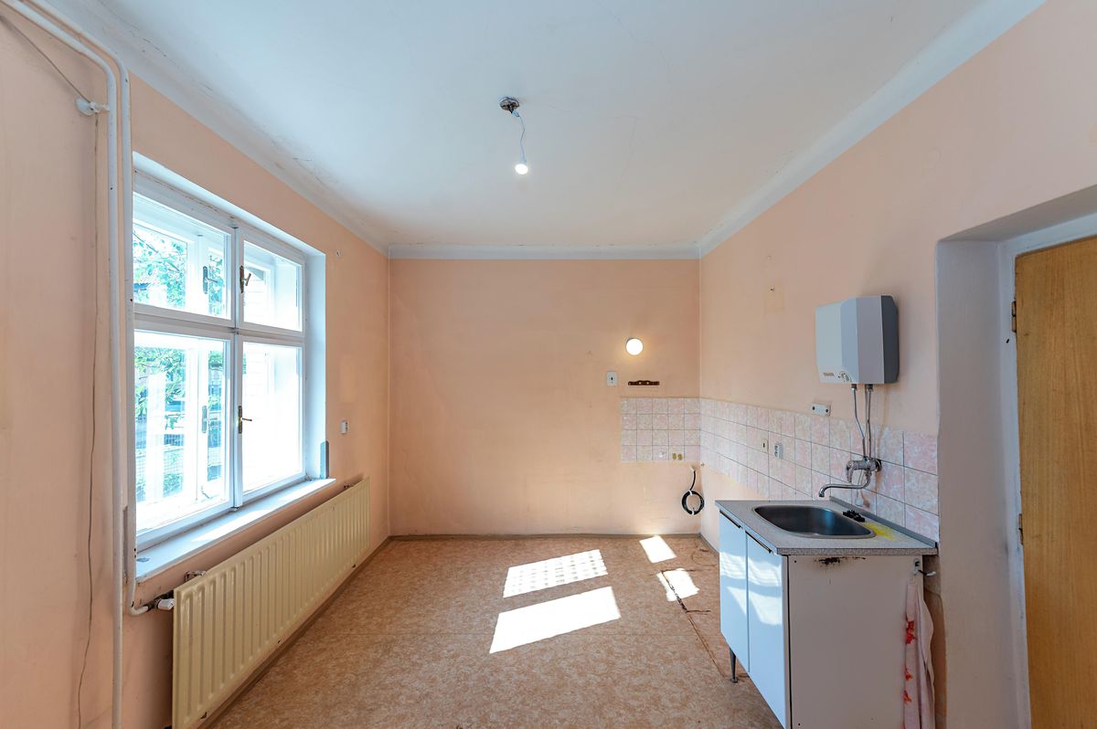 Prodej rodinného domu 115 m², pozemek 573 m² – fotografie 3