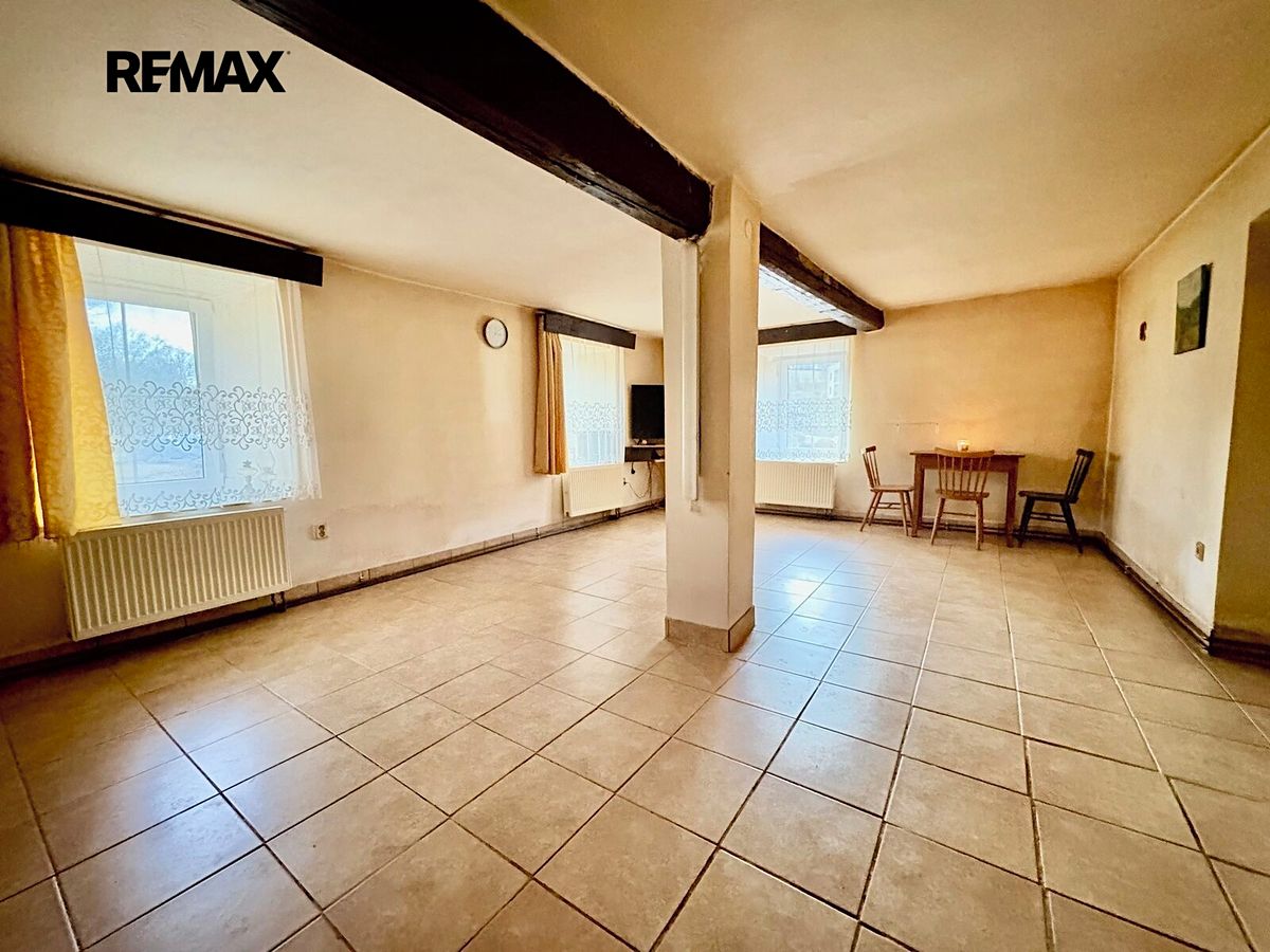 Prodej rodinného domu 74 m², pozemek 267 m² – fotografie 2
