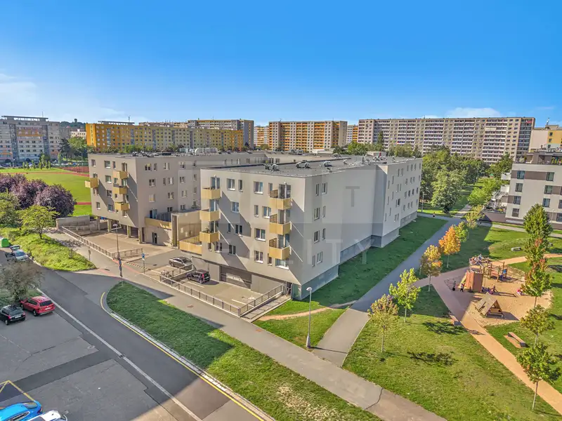 Prodej bytu 3+kk 57 m², Hradec Králové – náhled fotky 1