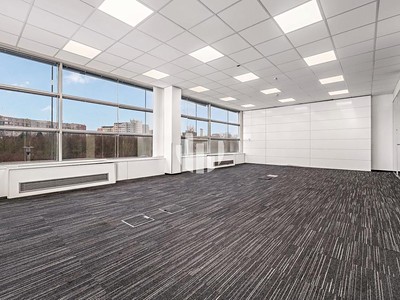 Комерційне приміщення в оренду, 1 012 м² (3 з 10)