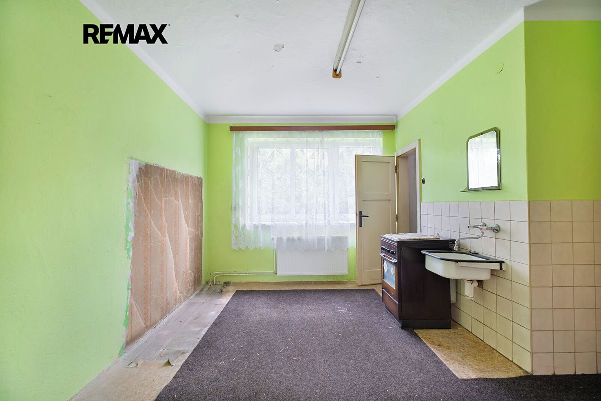 Prodej rodinného domu 154 m², pozemek 1017 m² – fotografie 4