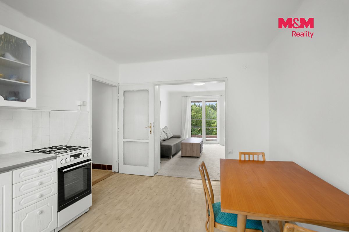 Pronájem bytu 2+1 48 m² – fotografie 4