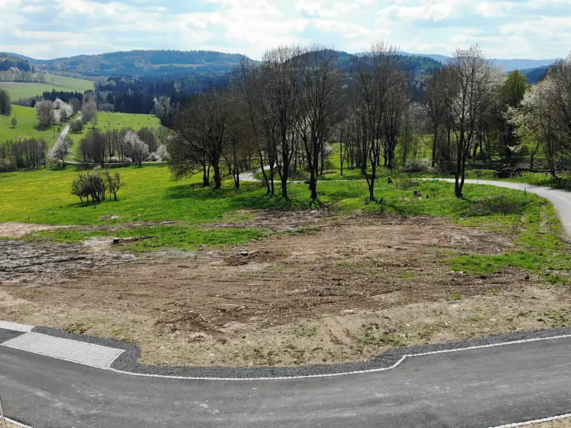 Prodej stavebního pozemku 2044 m², Chudenín – náhled fotky 3